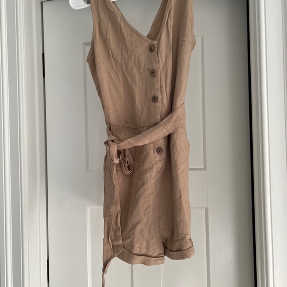 Brand new Romper - Picture 2 of 2